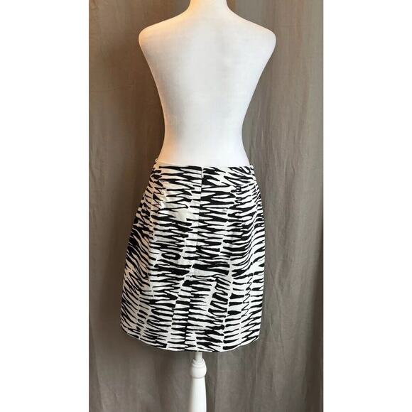 Banana Republic x Trina Turk Summer 2012 Zebra Print Pencil Skirt Lined ~ Size 8 - Picture 10 of 16